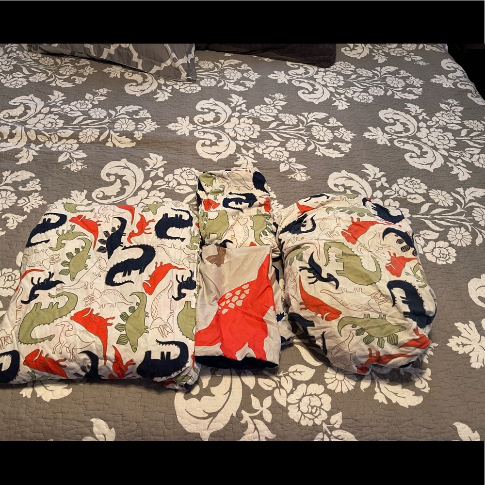 Pillowfort Dinosaur Sheets 🦖🦕
